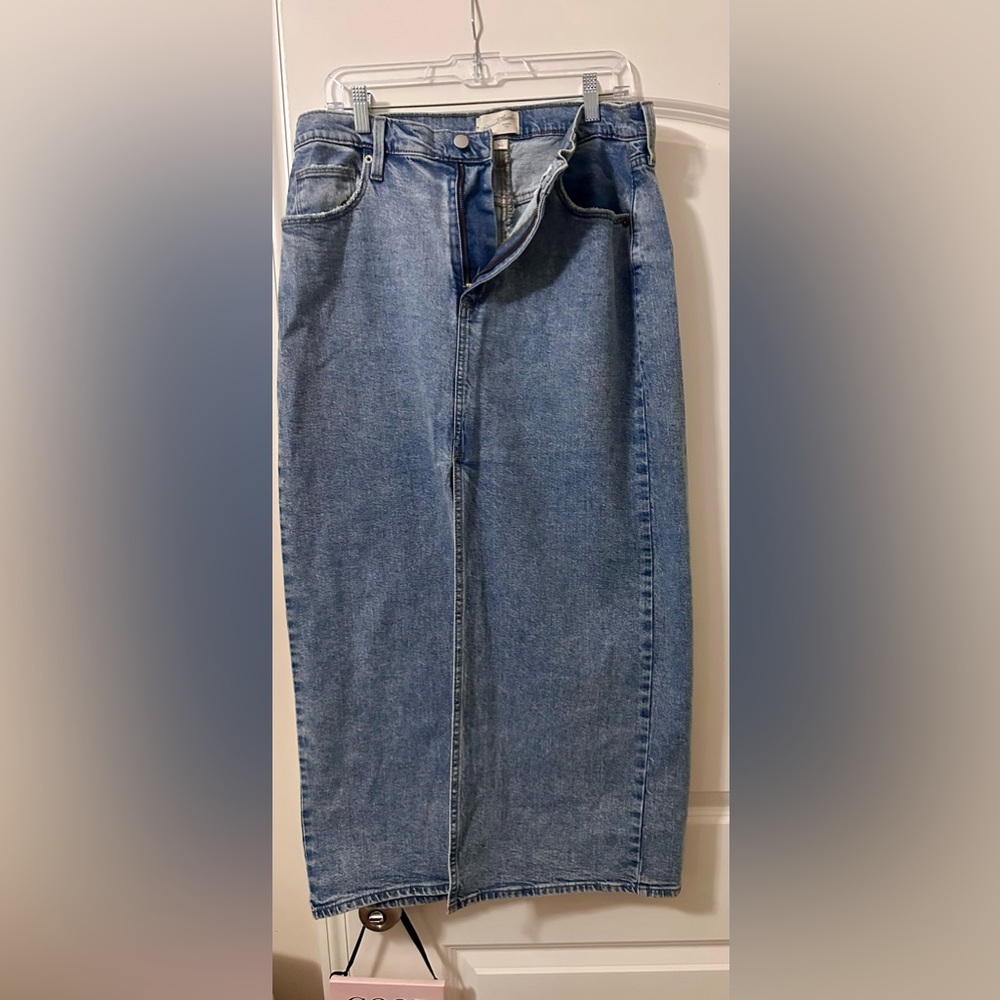Universal Thread Blue Straight skirt with front split